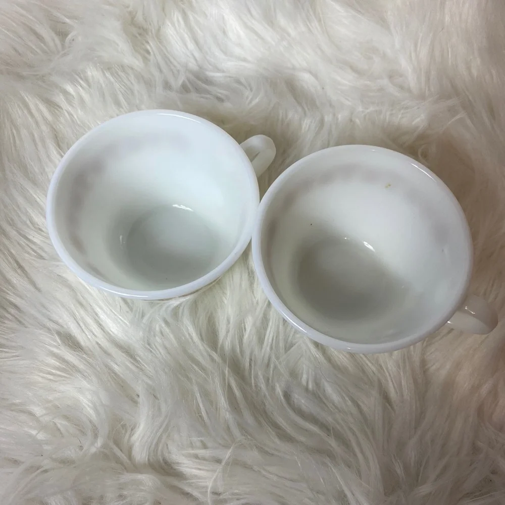 Pyrex vintage butterfly